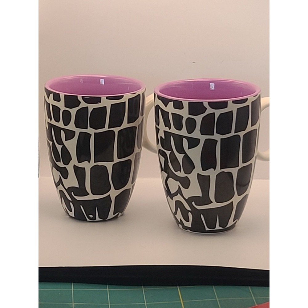MARY KAY COFFEE MUGS GIRAFFE PRINT PURPLE INTERIOR NO CHIPS CRACKS EXCLUSIVE